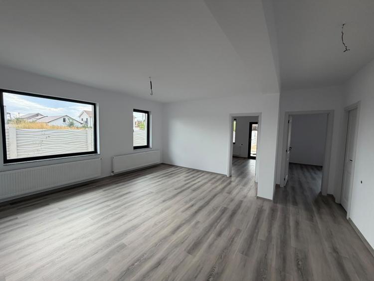 Casa parter, 142.75 mp suprafata utila, 500 mp teren, cartier Damila