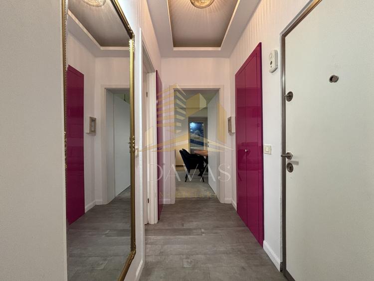 Ocazie | Apartament cu 3 camere |P. Central |  strada Mamaia - vedere spre Somes