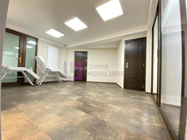 Spatiu comercial 70 mp de inchiriat | 4 incaperi | zona Centrala, Golden Tulip - 2