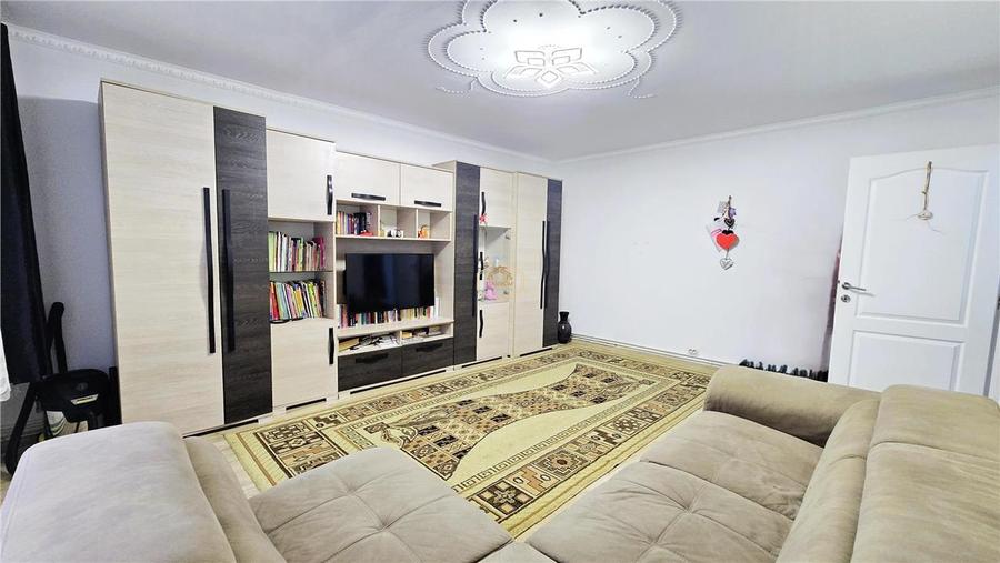 VIDEO | Parc UFO | Apartament decomandat cu 3 camere - 79 m² in Micro 17