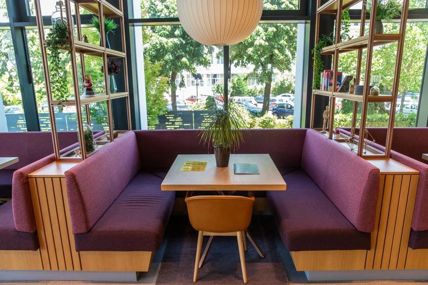 Business Garden - B