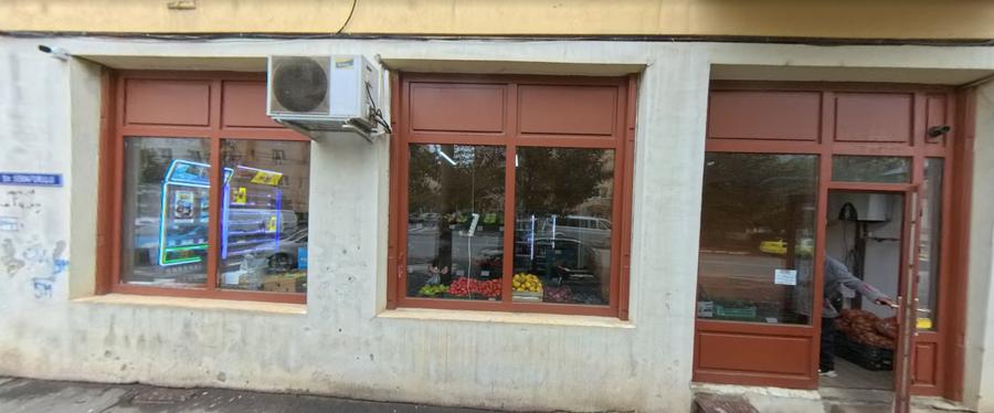 Spatiu Comercial de inchiriat Sibiu, str. Semaforului nr. 37, Pret Negociabil