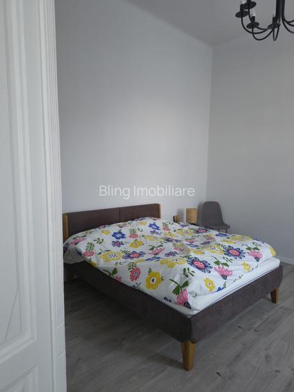 Apartament in zona centrala,finisat (cladire istorica ),mobilat,cu parcare - 4
