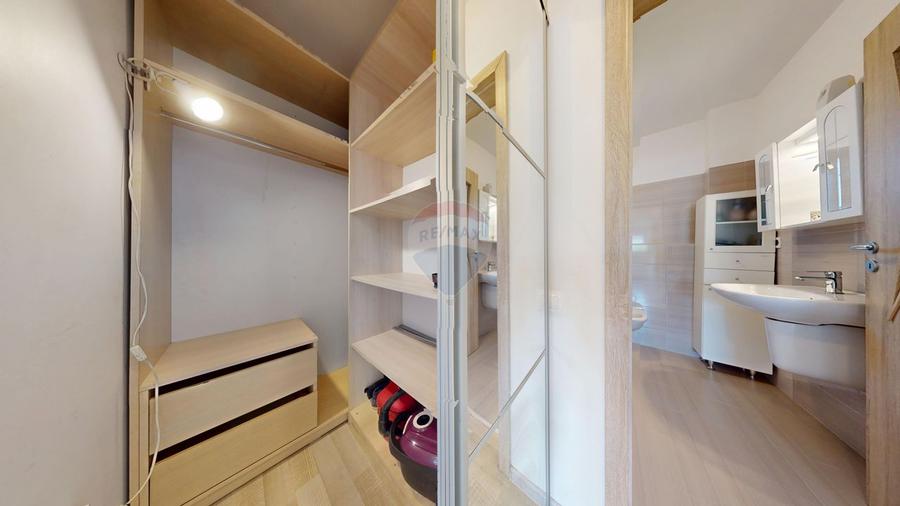 Apartament cu 2 camere de vânzare Sânpetru, cu loc de parcare