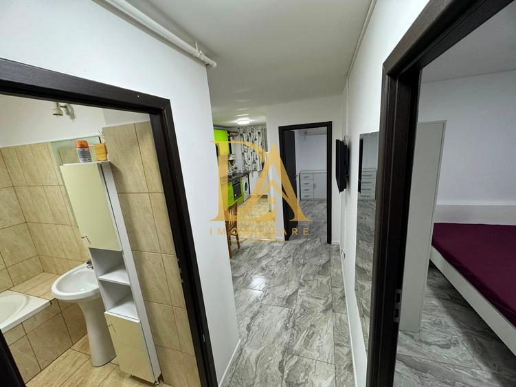 Apartament 2 camere (compartimentare tip 3 camere) Bloc 2012 Etaj 1