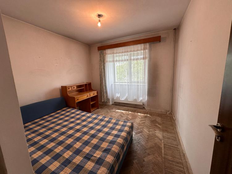 Apartament 3 camere, 2 balcoane - bloc tip vila, Bld. Mihai Eminescu