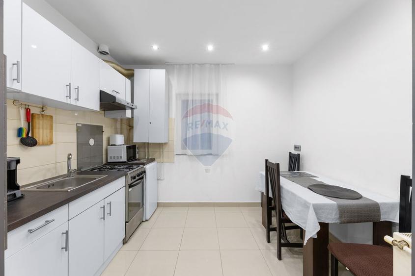 Apartament 3 camere Ared Uta