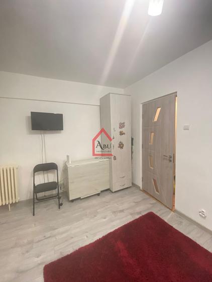 Garsoniera zona Frumoasa | etaj intermediar
