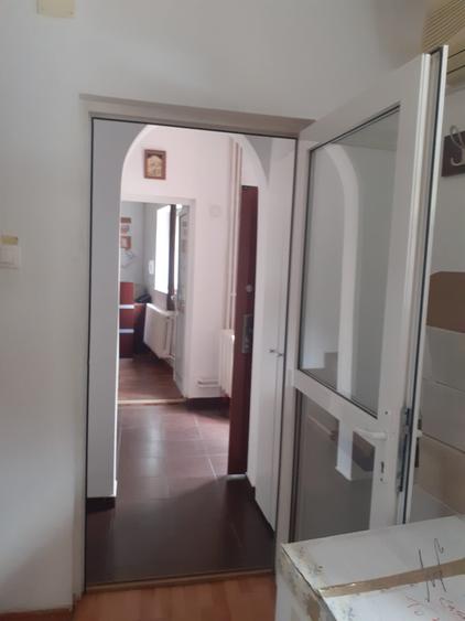 Vila spatioasa in zona de mare interes