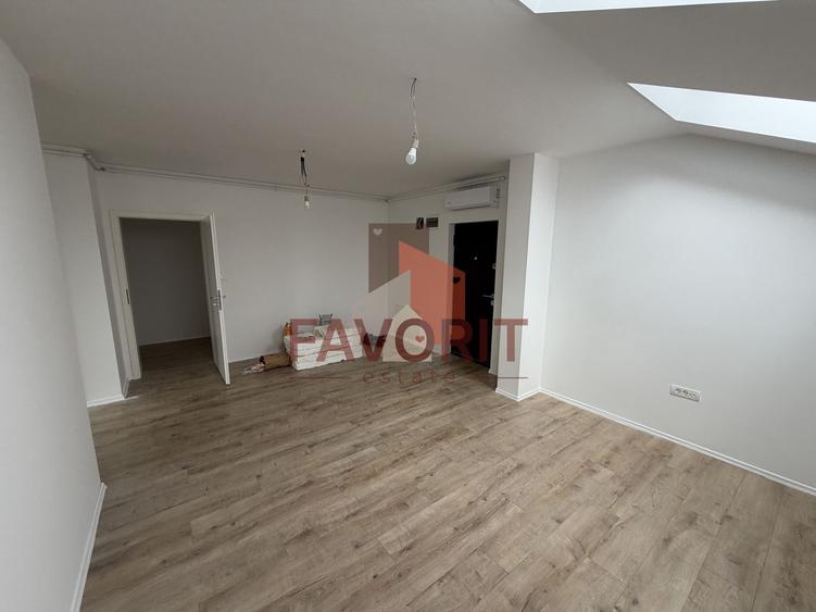 Disponibil imediat. Bucatarie inchisa. 2 balcoane.