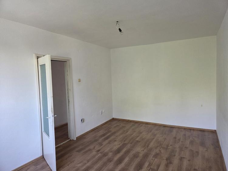 APARTAMENT ETAJ 2 SIDERURGIȘTILOR EST