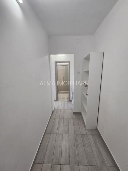 Ocazie! Apartament 3 camere decomanat, 60 mp utili, balcon, Centru! - 11