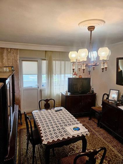 RAR PE PIATA APARTAMENT 3 CAMERE BIBESCU VODA