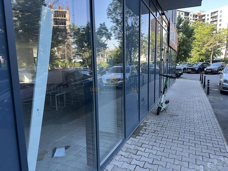 Spațiu Comercial 316.5 mp, Bd-ul Metalurgiei - vitrina stradala