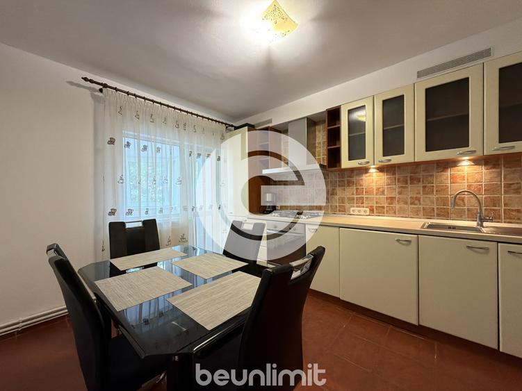Inchiriere apartament | 100 MpU | 3 camere | 2 băi | Etaj 2 | Central