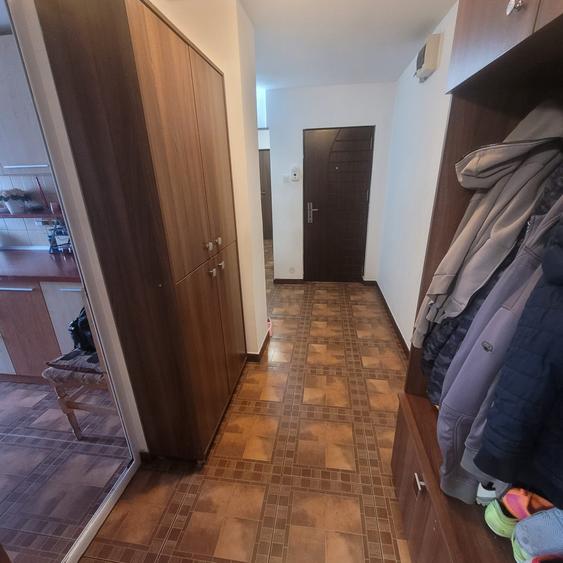 De vanzare apartament cu 4 camere, bld Grivitei
