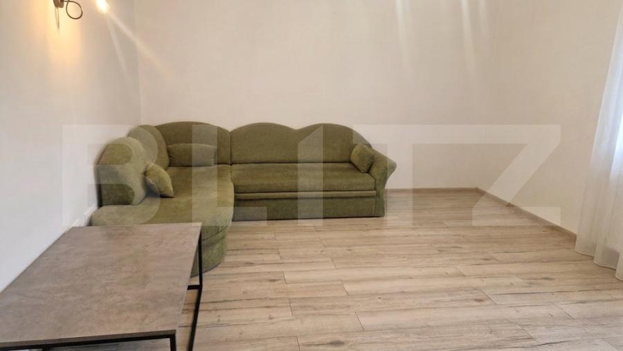 Apartament nou cu 3 camere, 2 bai -76 mp, decomandat, cu balcon -Tractorul