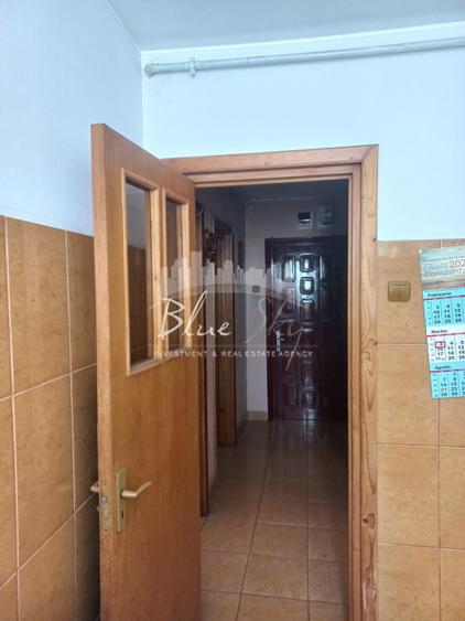 Apartament circular 3 camere - Centrul de Scafandri ( Gara -Far )
