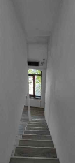 Apartament 2 camere mansardat Calea Calarasilor cu gradina A7