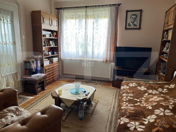 "Casă în zona 7 Noiembrie – Ideală pentru locuință sau business" - 3