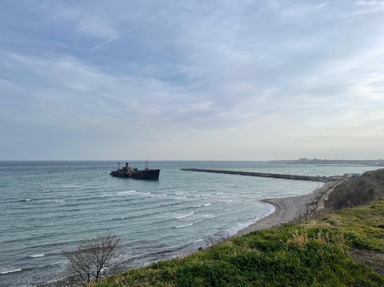 Vând Studio/Garsoniera în prima linie la mare cu vedere frontală