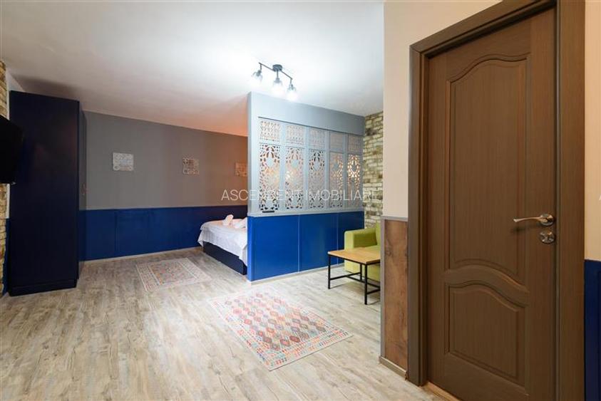 Apartament cu trei unitati locative, baie si bucatarie fiecare, central, Brasov - 25