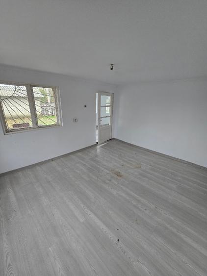 Casă de vânzare – Axintele, județul Ialomița 65 m² | Teren 900 m² | Parter