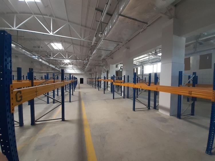 Hala 1336mp, in Pipera, in apropiere de giratoriu