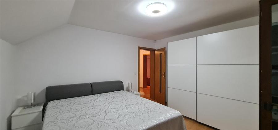 Vila P+M cu garaj inchis, in Bujac, pe colt