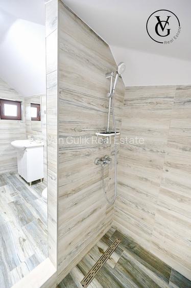 Pensiune de vânzare cu vedere catre Lacul Techirghiol | Teren 1.550 mp - 19