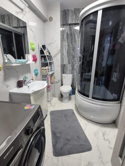 Apartament 3 camere + loc parcare Moara de Vant