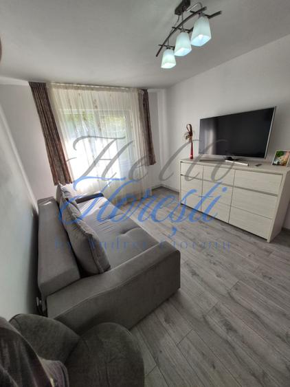 Apartament cu 3 camere , 61 mp, zona Manastur
