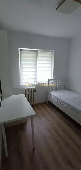 3 Camere de inchiriat |  | Metrou | Berceni | Masina de spalat vase - 3