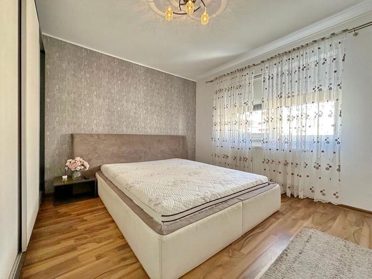 Apartament 2 camere cu strurctura generoasa, Zona Sanpetru