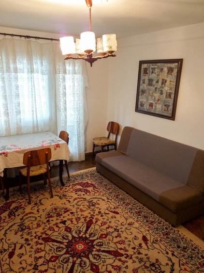 Apartament 2 camere de inchiriat zona Podu Ros