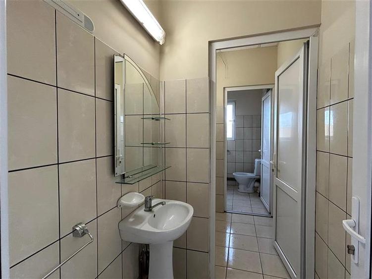 Spatiu Birouri 200mp Calea Chisinaului
