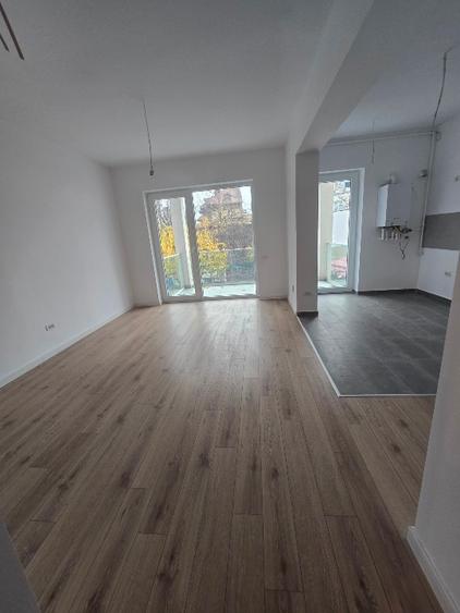 UNIRII 3 CAMERE BLOC NOU