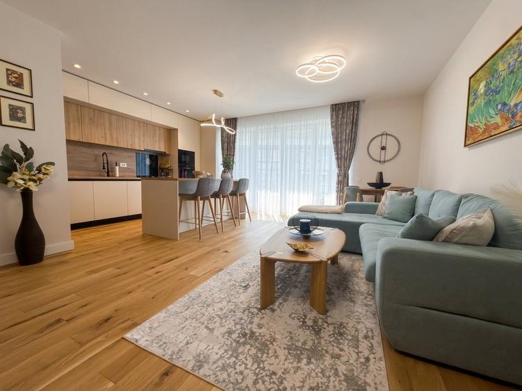 Apartament lux cu vedere panoramică la Lacul Cernica