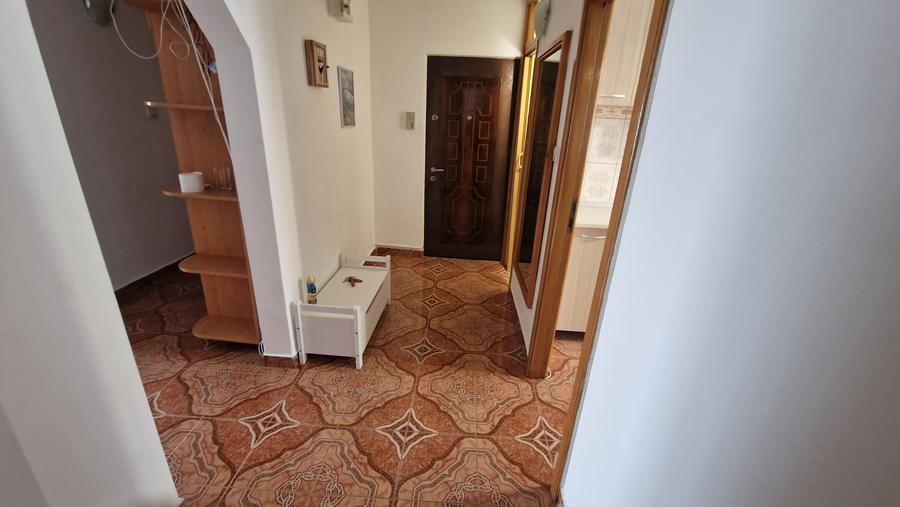 Apartament 3 camere Noua
