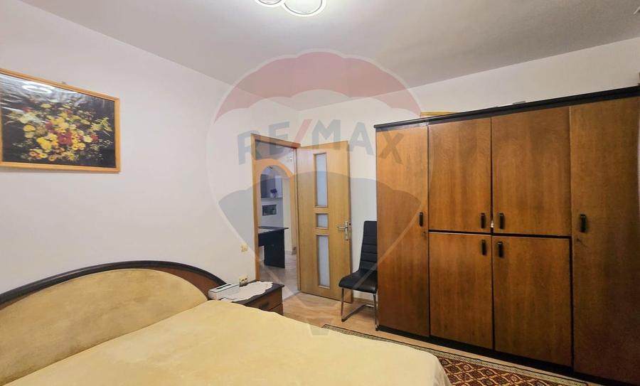 3 camere  - Samuil Vulcan 17 - centrala proprie