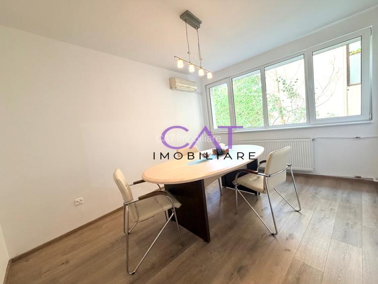 2 camere de închiriat in apartament cu 3 camere zona Universitate - 3