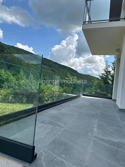 Casă individuală | finisaje moderne | la cheie | curte | Salicea - 28