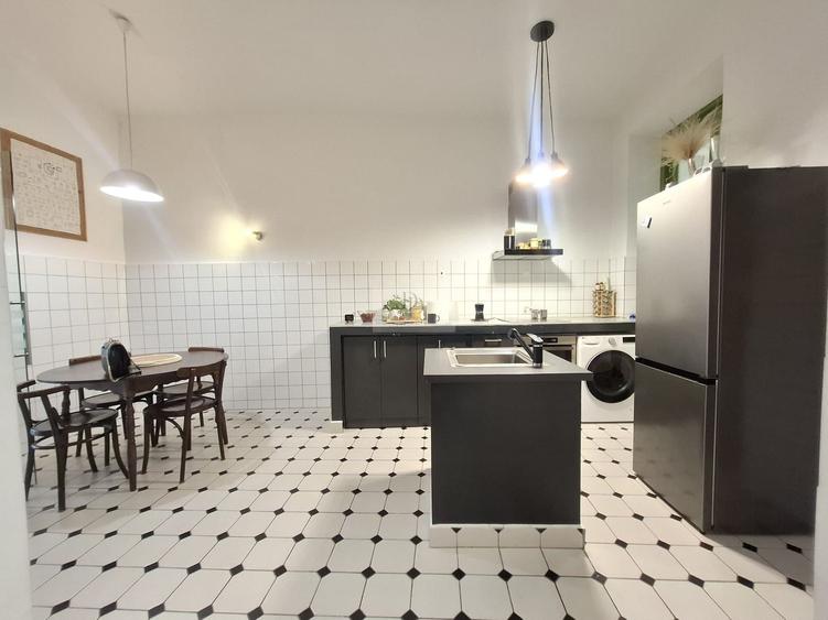 Apartament 2 camere etajul 1 | 2 parcări | Central - Dorobanților