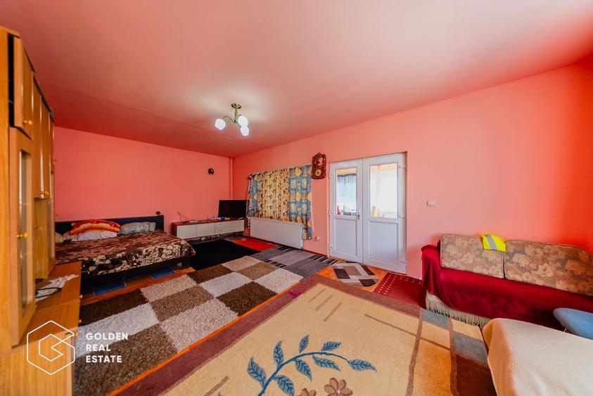 Casa P+M, teren în suprafata de 500 mp, Utvin
