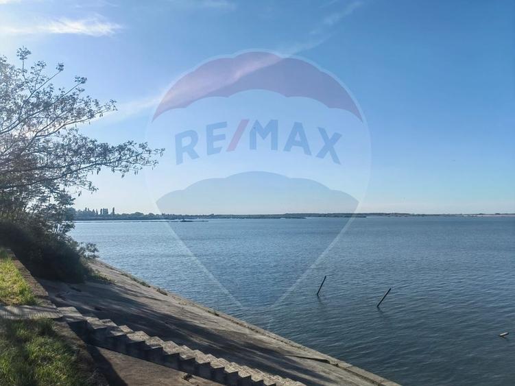 Teren 1427 mp - de vanzare in Mihailesti langa lac Arges