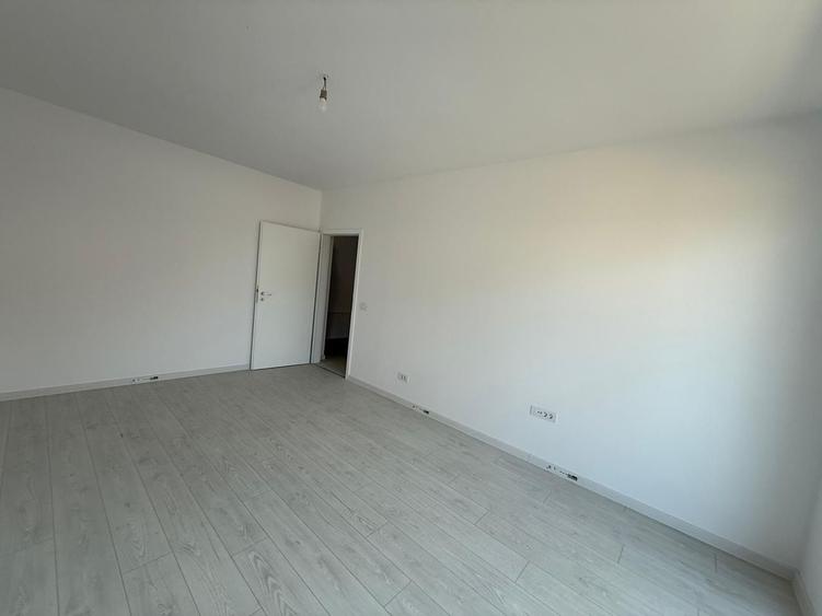 Apartament 2 camere.Bucatarie Separata. Bloc nou. Decomandat.Finalizat.