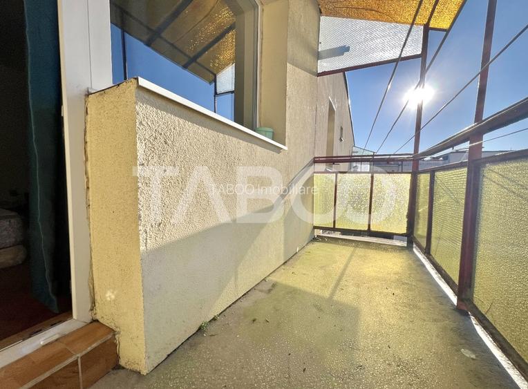 Apartament cu 3 camere in Grigorescu izolat cu 2 balcoane si boxa