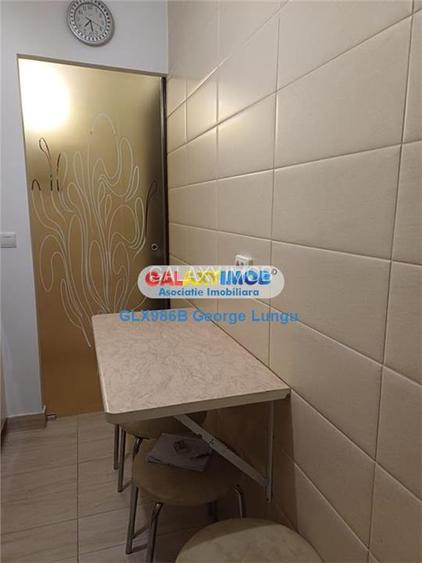 Apartament 3 camere zona Salaj sector 5 - 8