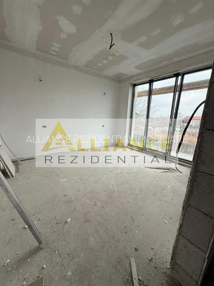 Casa Tip Duplex P+1+M - 5 camere - 4 bai 180 MPU - Teren - 190 MP