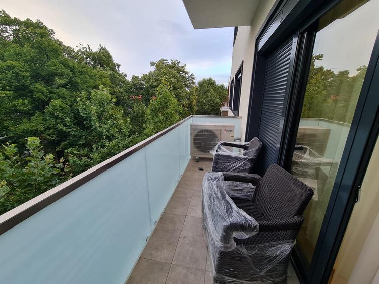 Apartament în bloc nou botique,parcare inclusă